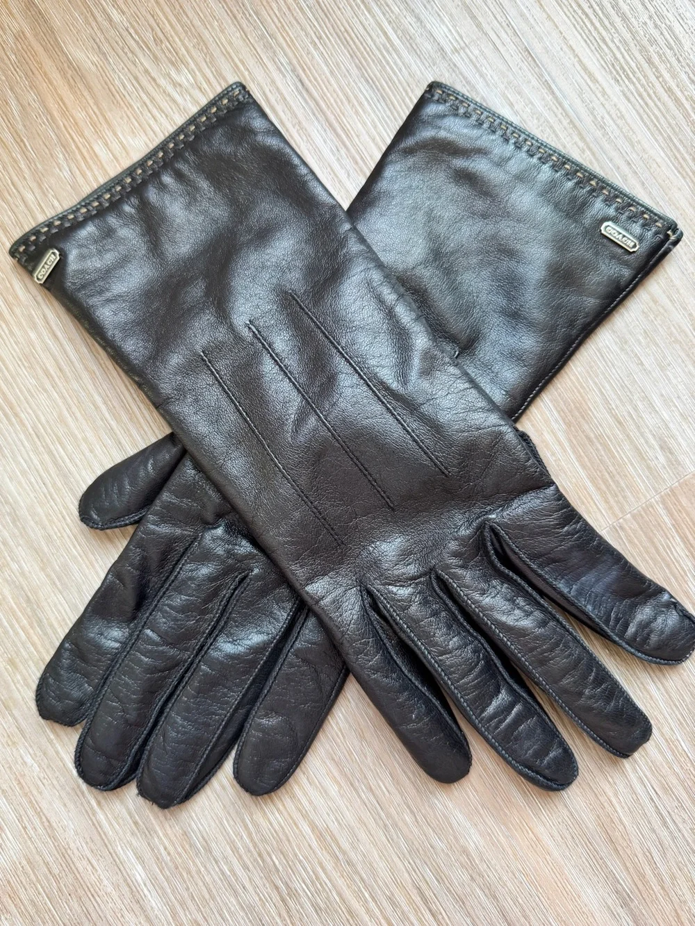 Coach Cashmere Lined Leather Gloves Brown Women’s Size 8 EUC Winter cozy